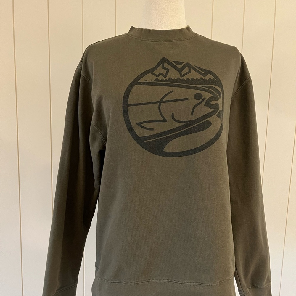 Flyfishing Crewneck Sweater